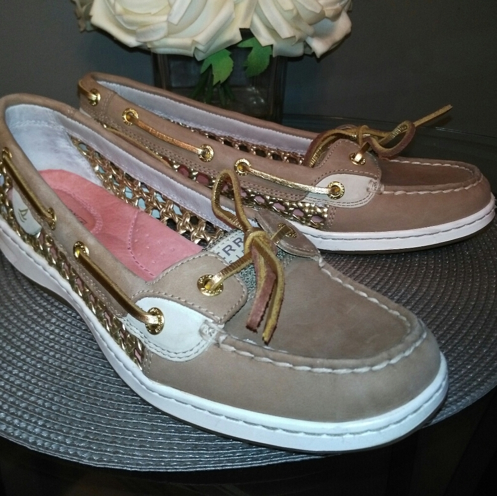 Sperry Angelfish Gold Cane Moccasins Sz 9S EUC!